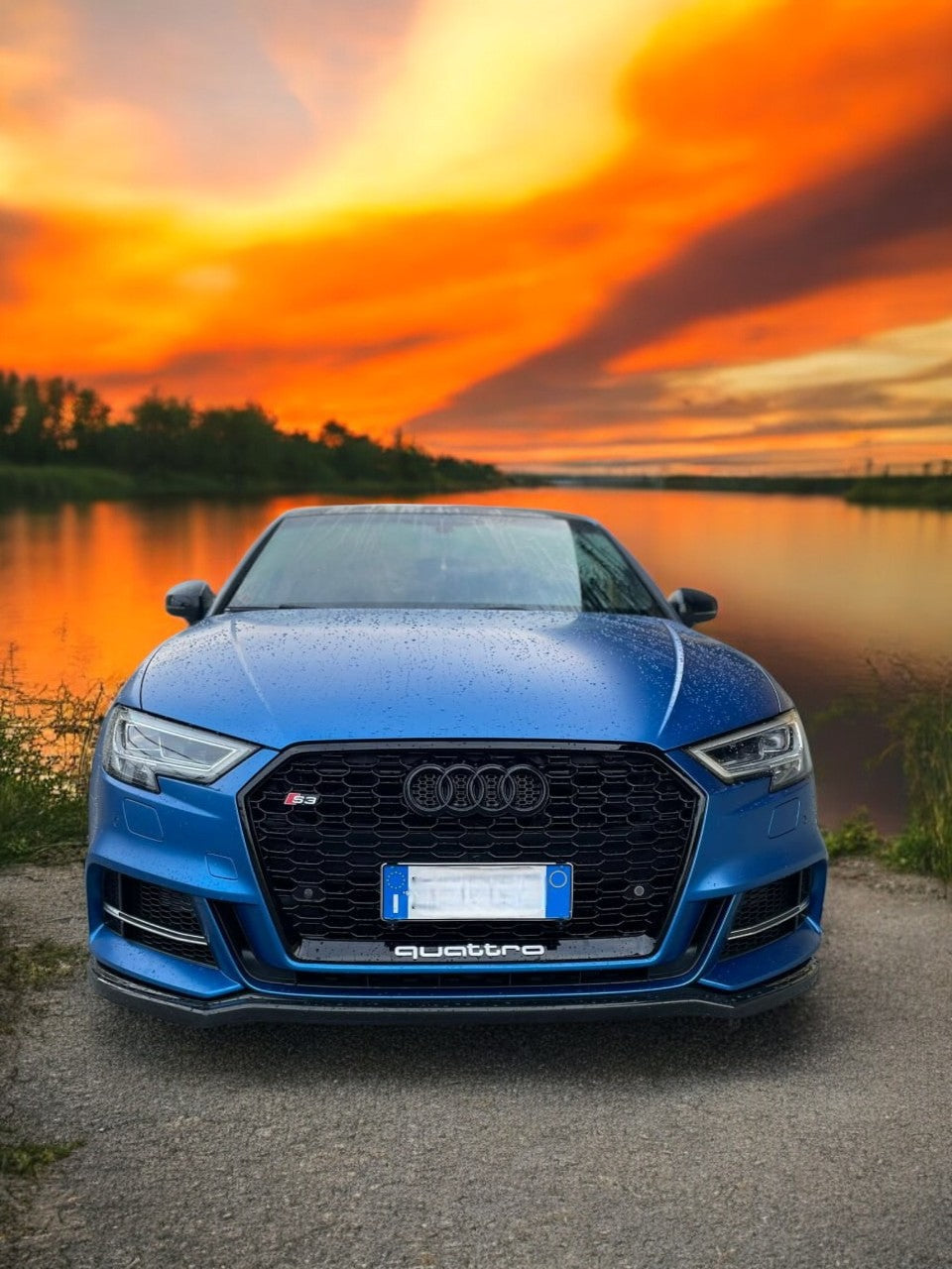 ⭐GRIGLIA ANTERIORE ADATTO PER  AUDI A3 8V 2017-2020 LOOK RS3 NERO LUCIDA⭐
