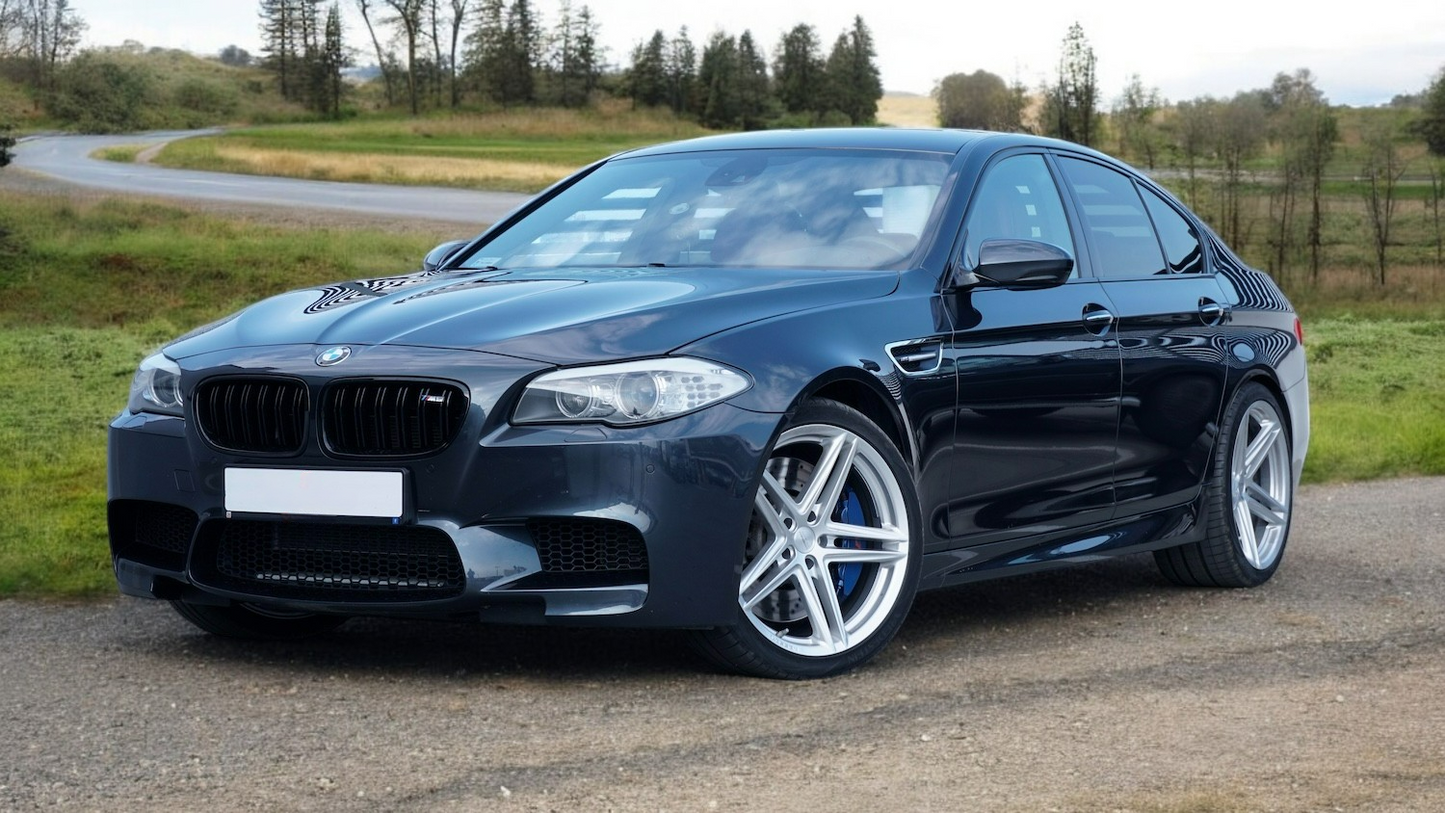 Paraurti Anteriore adatto per BMW 5 (F10) Sedan Touring (2009-2013)