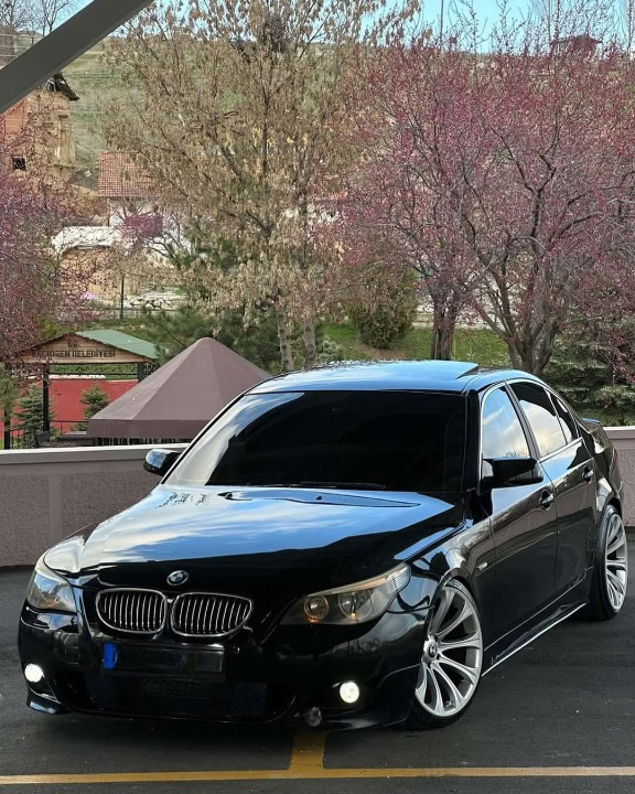 ⭐BODYKIT ADATTO PER BMW Serie 5 E60 (2003-2010) M5 Design ⭐