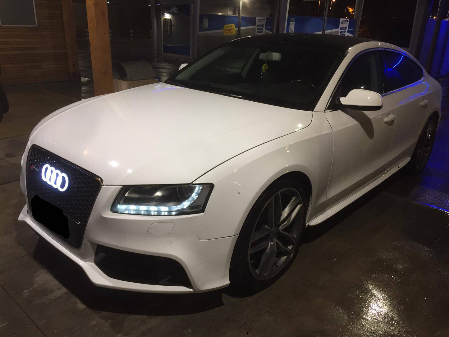 Front bumper suitable for Audi A5 8T Pre Facelift (2007-2011) RS5 Design