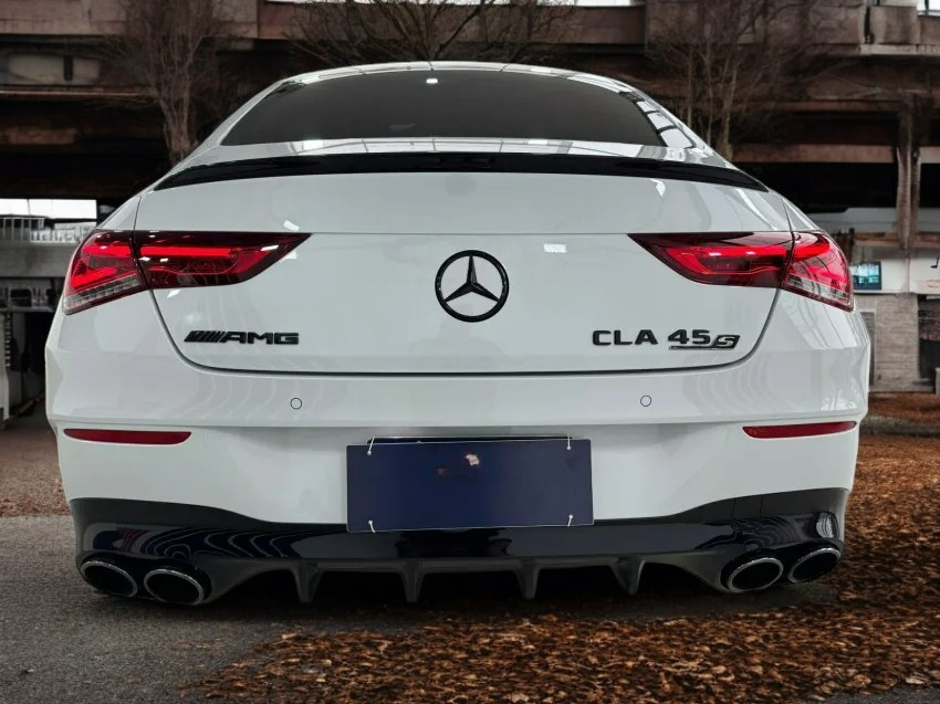 Spoiler adatto per Mercedes CLA (C117) (2013-2019)