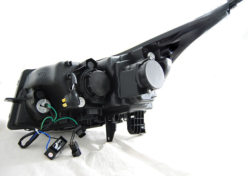 ART.5545  FARI  ANTERIORI  CHEVROLET CRUZE 09-12 TUBO NERO CHIARO