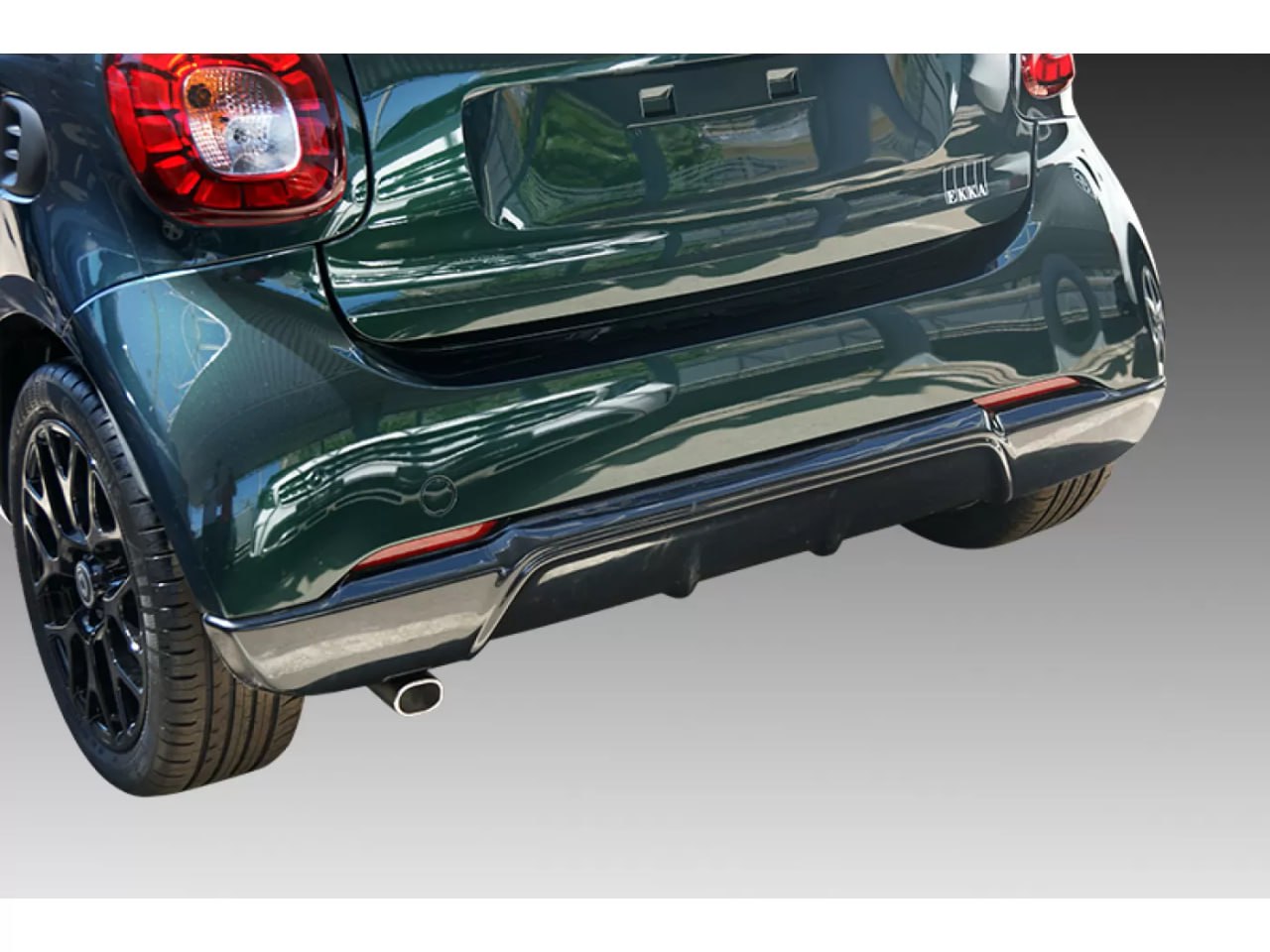 DIFFUSORE ADATTO PER SMART FORTWO 453 LOOK STANDARD NERO LUCIDO DESIGN SPORTIVO