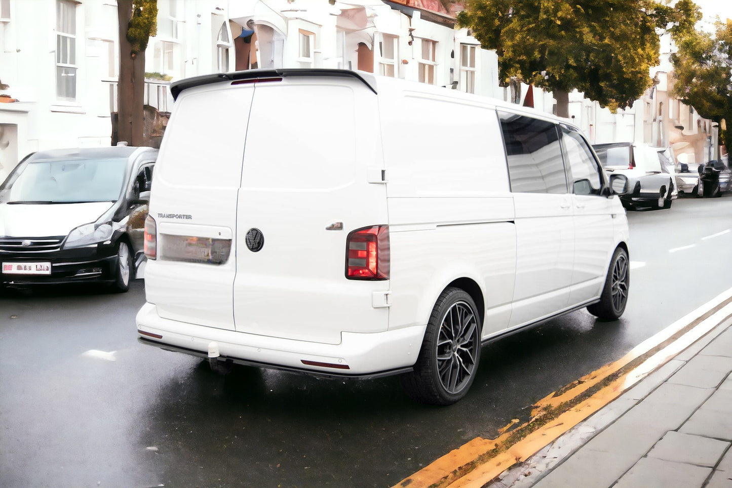 SPLITTER POSTERIORE CENTRALE VOLKSWAGEN T6 FACELIFT LUNGO