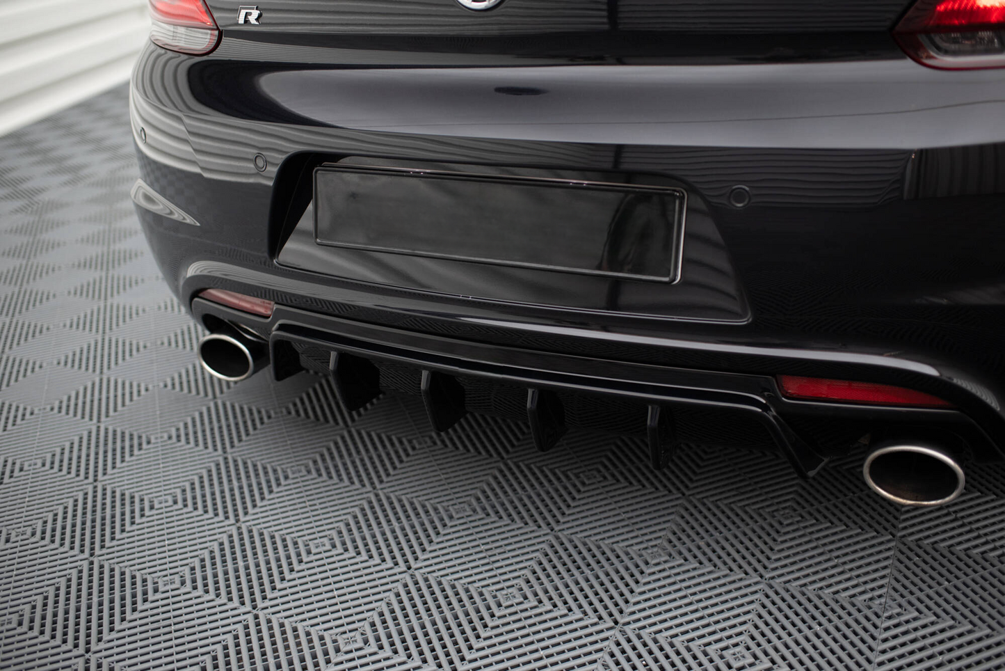 DIFFUSORE POSTERIORE V.2 ADATTO PER VOLKSWAGEN SCIROCCO R MK3