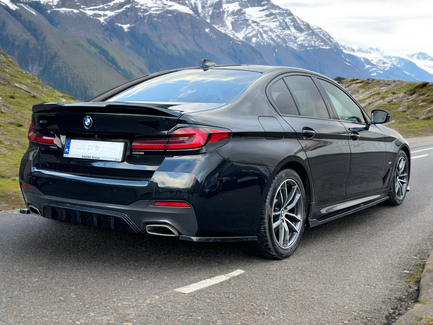 ✌️😎REAR SIDE SPLITTER SET SUITABLE FOR BMW 5 SERIES G30 ABS😎✌️