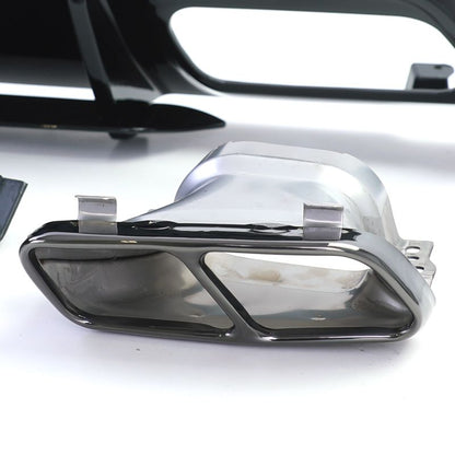 Diffusore Posteriore Sportivo Nero Lucido con Terminali Neri Mercedes Classe A W