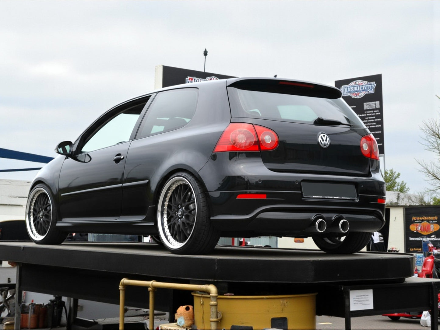 💥ART.4239 Paraurti Posteriore adatto per VW GOLF 5 03-10 LOOK GTI💥