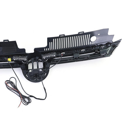 ⭐Griglia radiatore sportiva con striscia cromata illuminata per VW Golf 8⭐