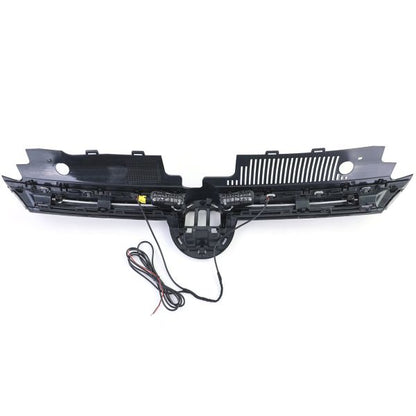 Griglia radiatore sportiva con striscia cromata illuminata per VW Golf 8 anche GTI dal 2019