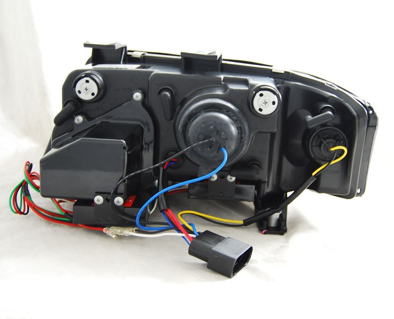 ART.5897 FARI ANTERIORI AUDI A6 05.97-05.01