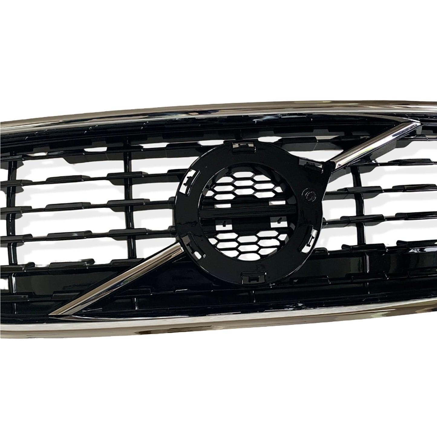 🔥Griglia adatta per Volvo V40 2016-2019🔥