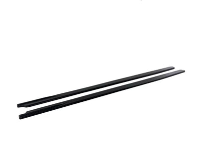 SOTTOMINIGONNE LATERALI ADATTE PER TOYOITA YARIS MK4 2020+ LOOK NERO LUCIDO