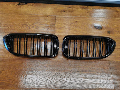 GRIGLIA ADATTA PER BMW SERIE 5 G30 G31 2017-2020 DOPPIA FASCIA LOOK NERO LUCIDO