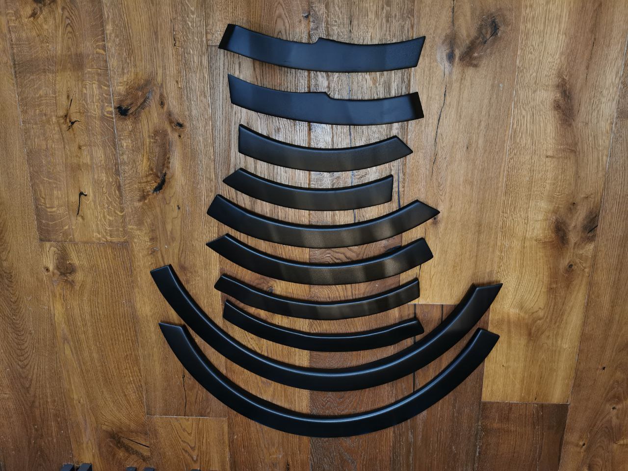 PARAFANGHI ALLARGATI ADATTI PER FORD TRANSIT CUSTOM MK1 FL 2018+ NERO OPACO