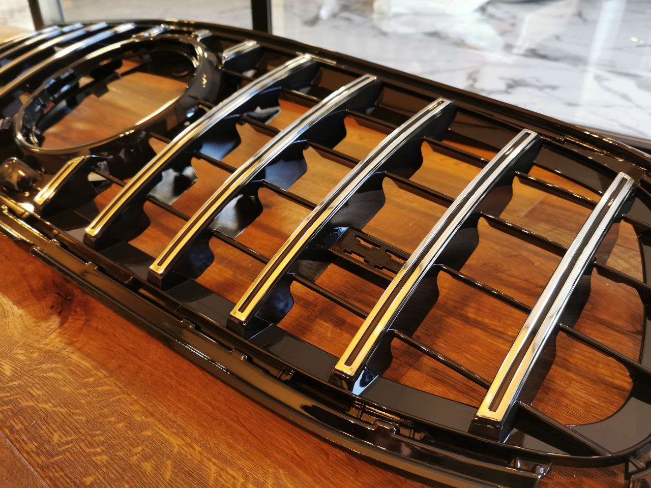GRILLE SUITABLE FOR MERCEDES-BENZ GLB X247 AMG GT LOOK CHROME SPORTY DESIGN 