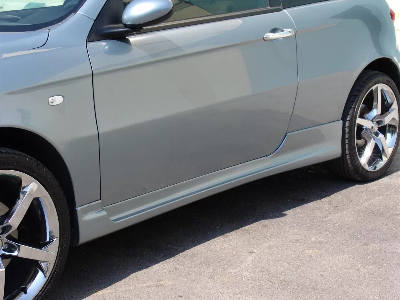 MINIGONNE LATERALI ADATTE PER ALFA ROMEO 147 3 PORTE LOOK TUNING IN ABS
