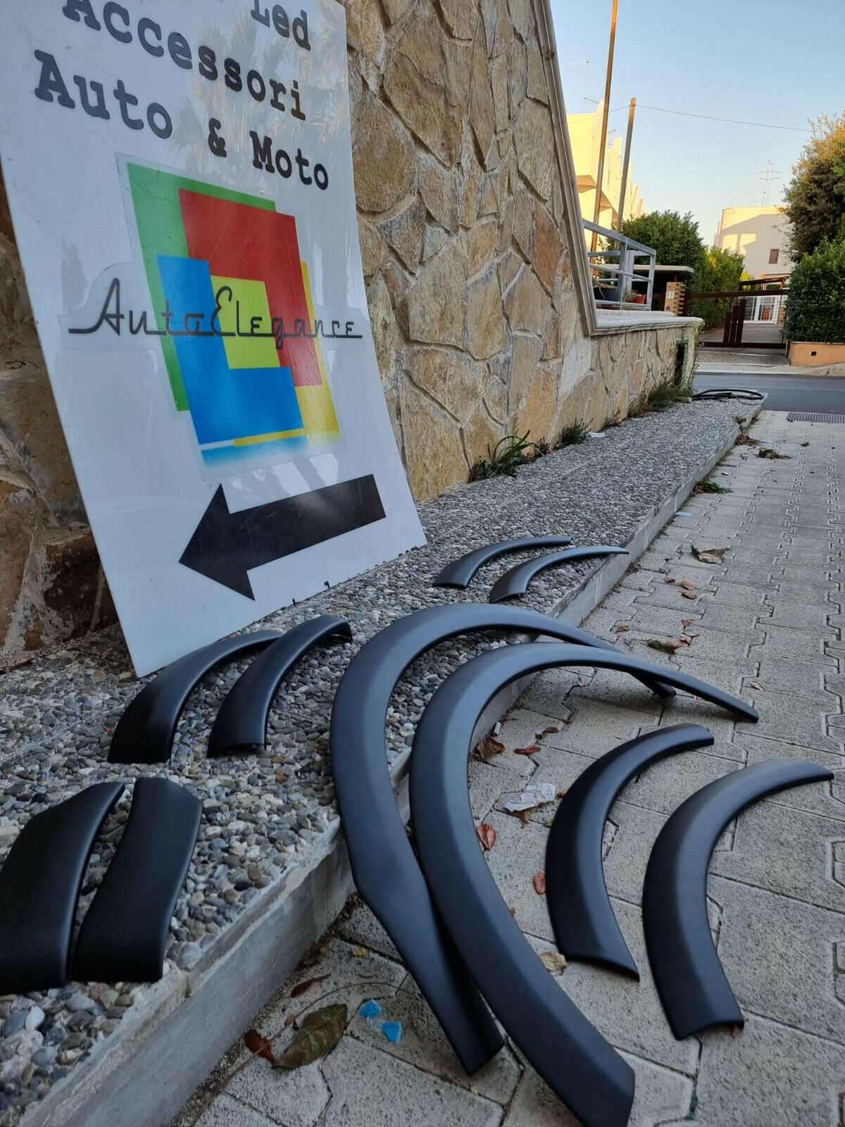 WIDENED MUDGUARDS SUITABLE FOR VW TRANSPORTER T6 T6.1 2016-2020 SPORTY LOOK