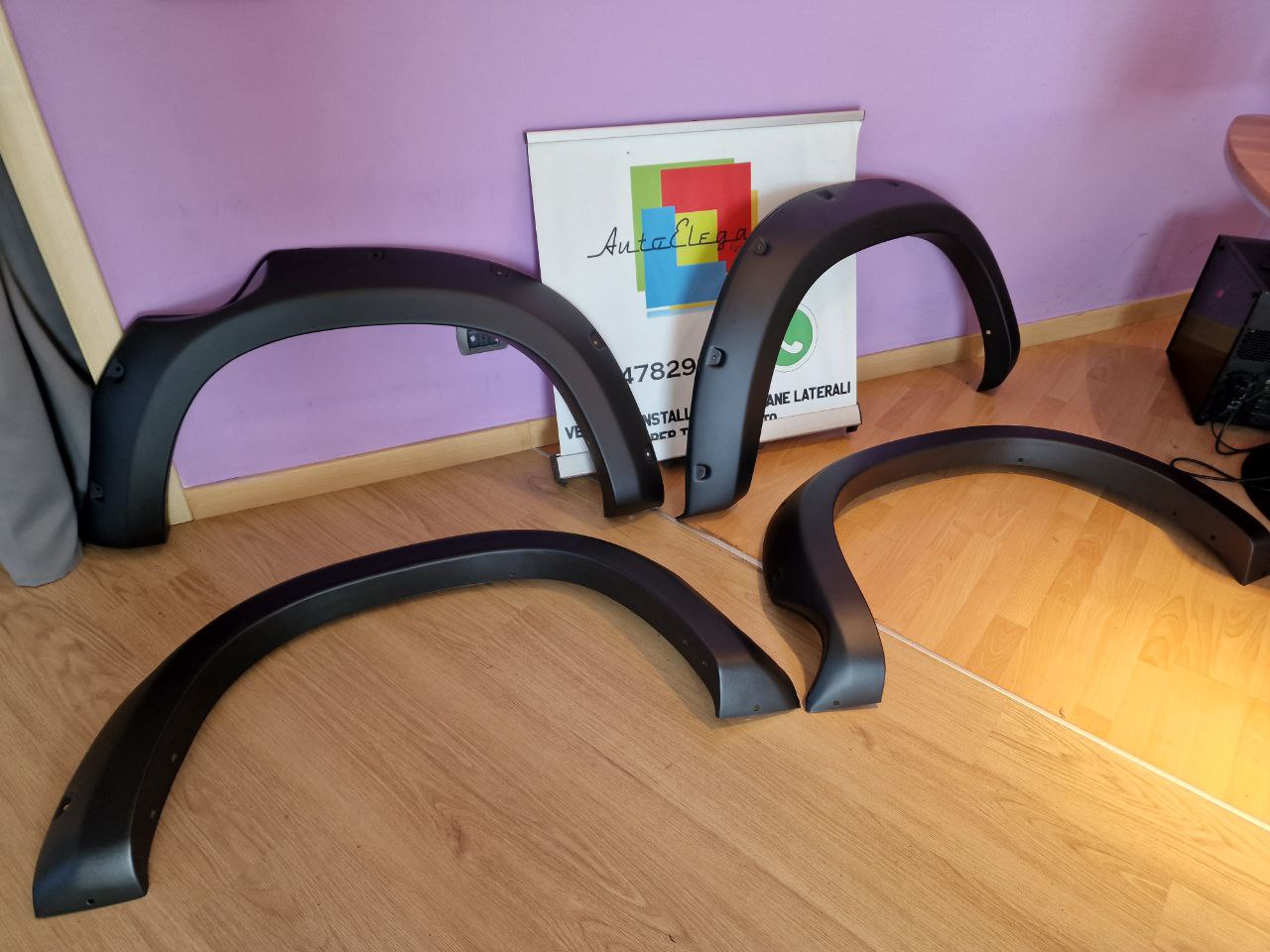 ART. 1076 PARAFANGHI MERCEDES CLASSE X W470 2017+ NERO OPACO