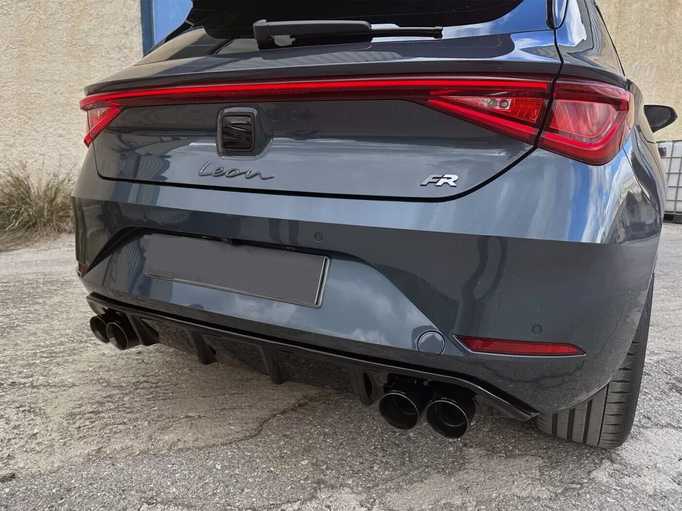 Rear Diffuser suitable for Seat Leon Mk4 FR (2020-)