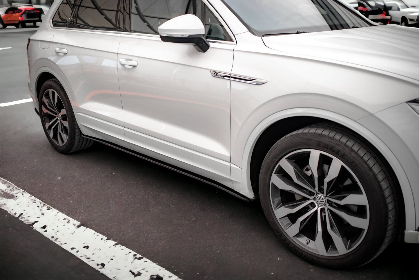 SIDE SKIRTS DIFFUSERS VOLKSWAGEN TOUAREG R-LINE MK3 