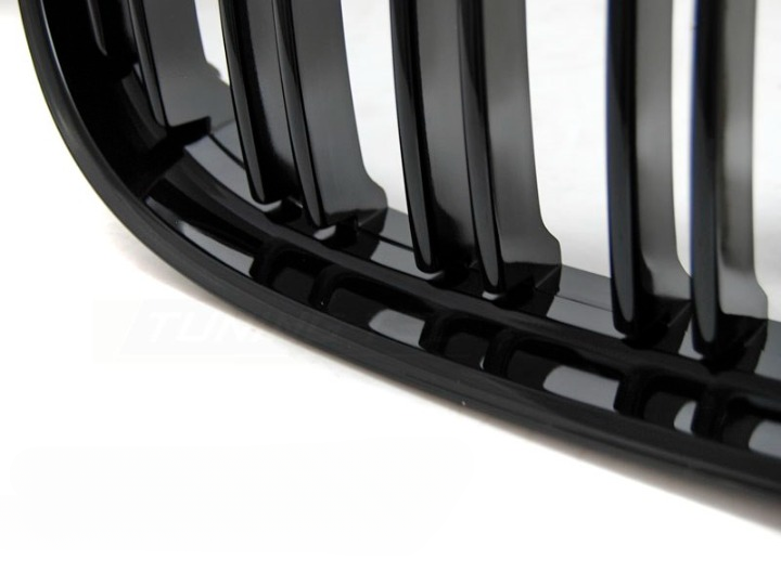 💫ART.7397 GRIGLIA DOPPIA BARRA LOOK SPORTIVO per BMW E90 / E91 LCI 09+💫