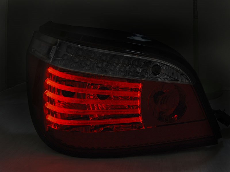 💫ART.6972 Fanale posteriore LED rosso fume adatto per BMW E60 07.2003-2007💫