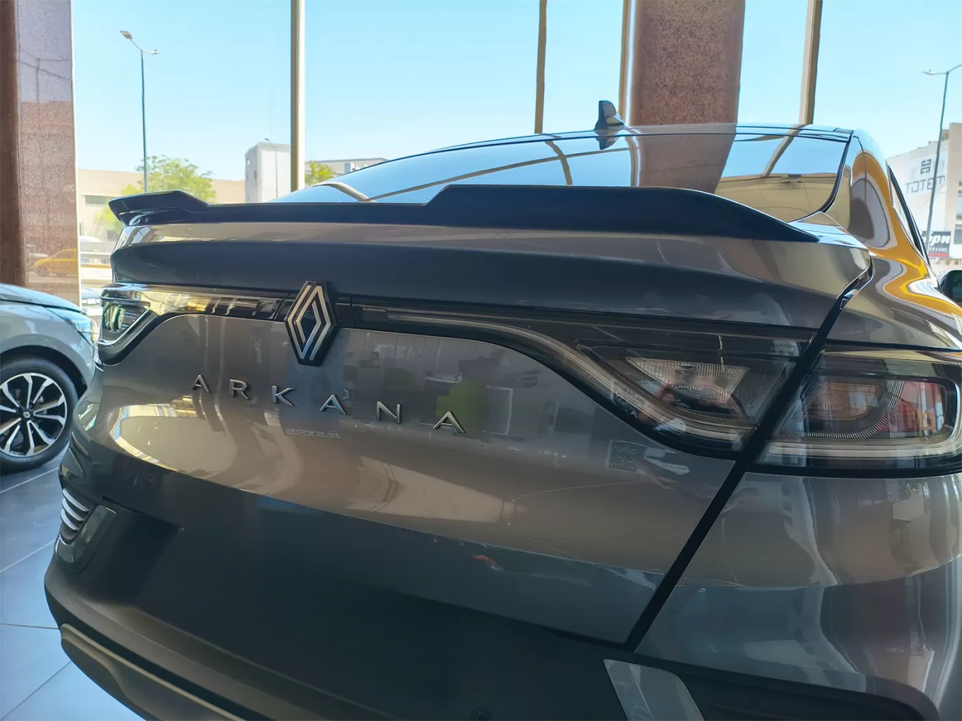 💕Lip Spoiler Renault Arkana Mk1💕