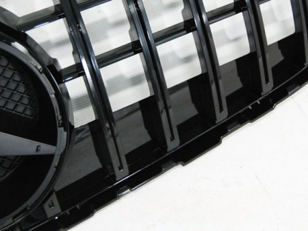 GLOSS BLACK SPORT GRILLE SUITABLE FOR MERCEDES GLC W253 15-18