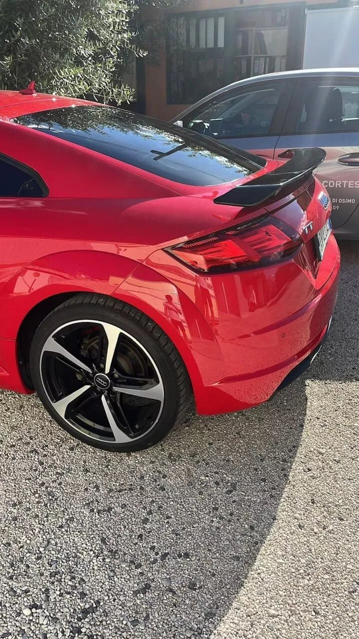 0959 SPOILER RSTT 8J TT FV A5 A6 A7 BERLINA LOOK RS NERO LUCIDO