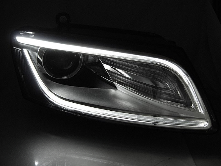 ART.10657 FARI  ANTERIORI ADATTO  PER AUDI Q5 08.12-17