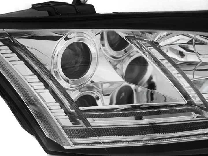 ART.10659 FARI  ANTERIORI ADATTO  PER AUDI TT 06-10 8J CON AFS
