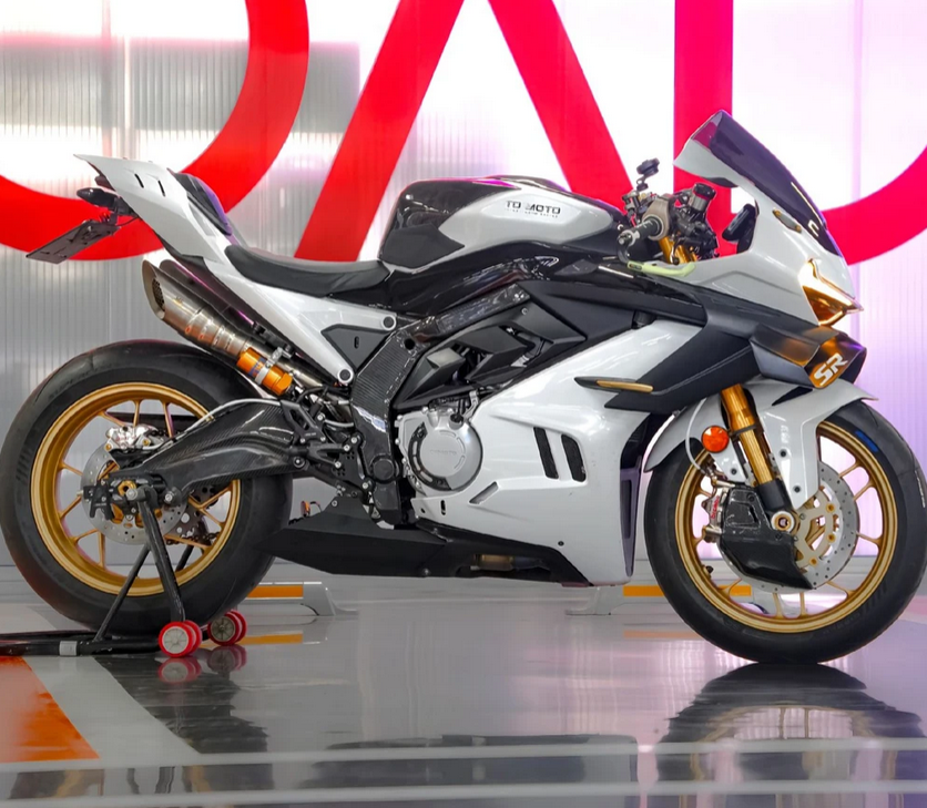 💕ART.7890  CFMOTO 675SR Spoiler anteriore  labbro inferiore GP WING 2024 2025💕