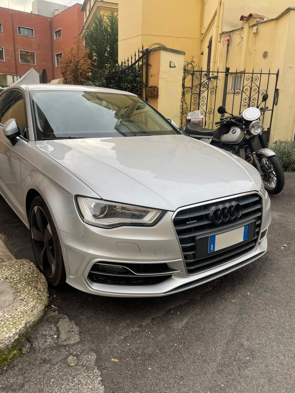 GRIGLIE FENDINEBBIA ADATTE PER AUDI A3 8V SLINE 2012-2016 LOOK S3 BAFFO CROMATO