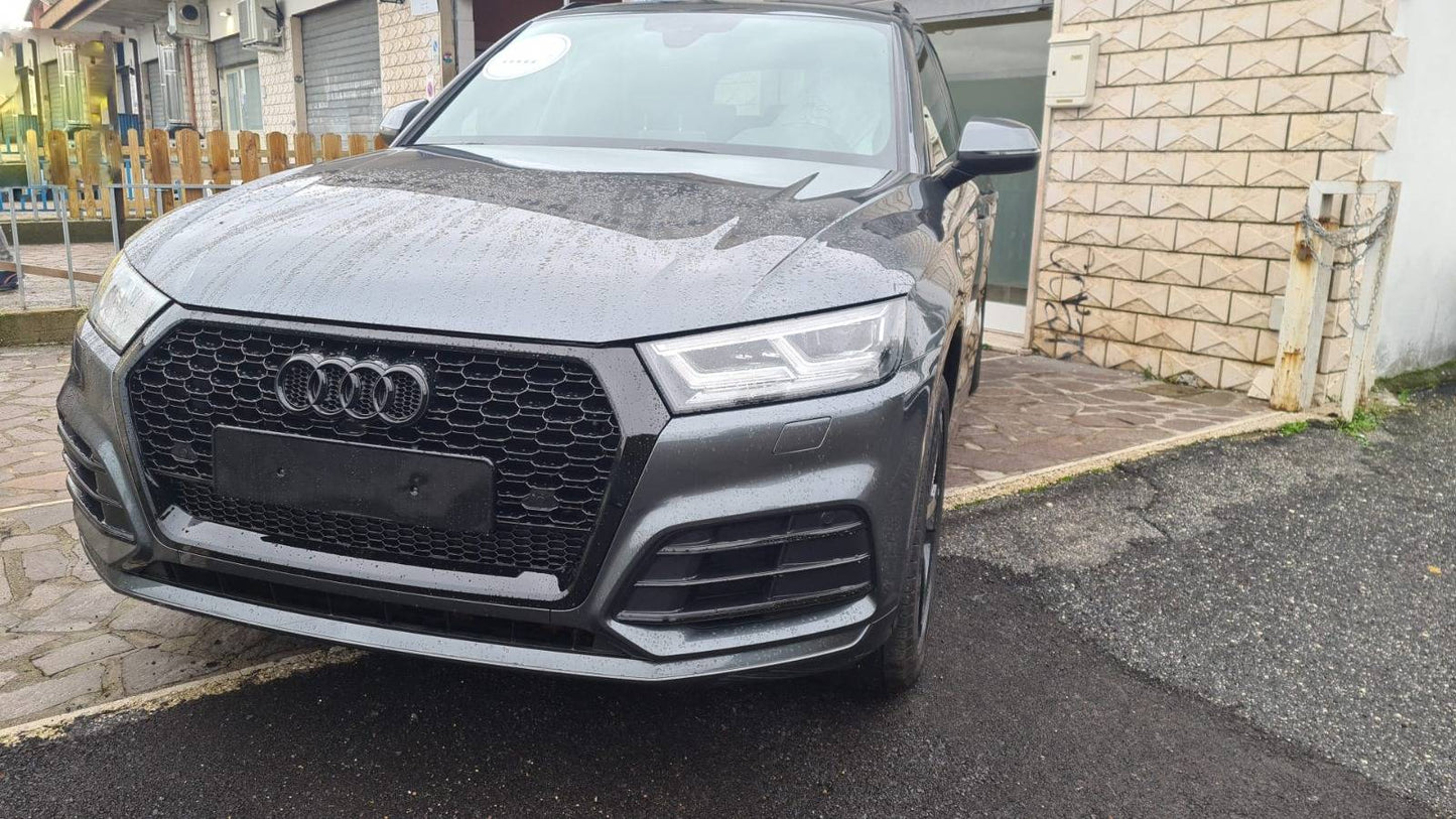0945🤩GRIGLIA ADATTA PER AUDI Q5 FY 2017-2020 LOOK RSQ5 NERA🤩