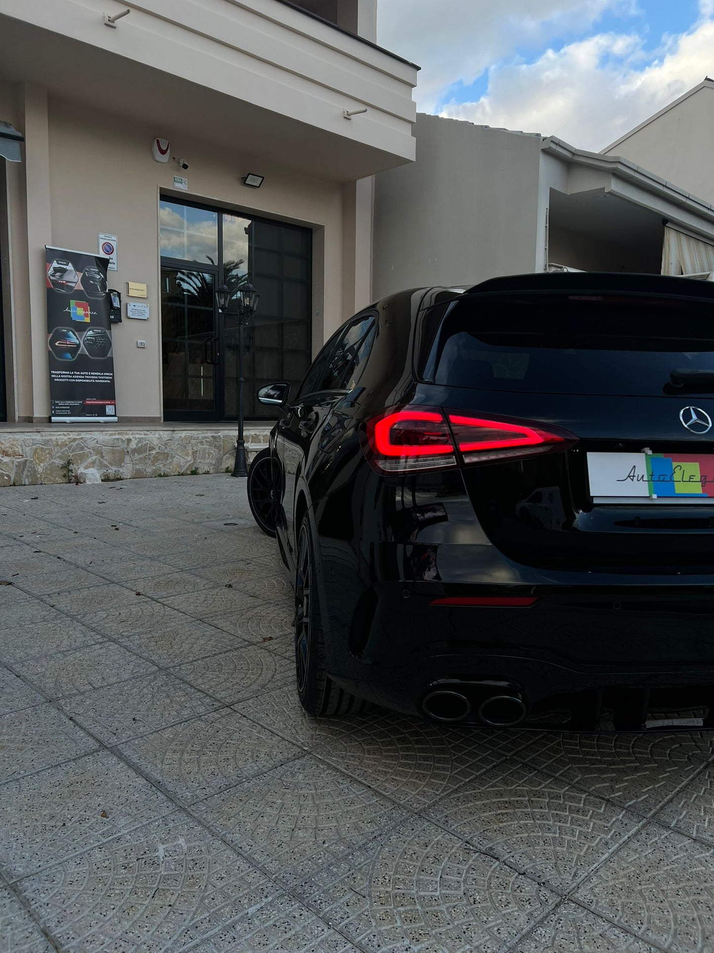 💎DIFFUSORE POSTERIORE PER MERCEDES A W177 AMG SOTTO TERMINALI NERI A45S💎