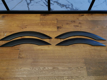 WIDENED MUDGUARDS SUITABLE FOR MERCEDES SPRINTER W907 2019+ MATT BLACK LOOK