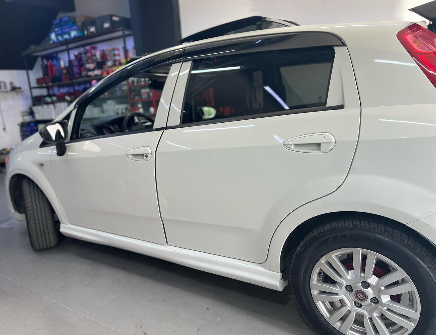 SIDE SKIRTS FIAT PUNTO GRANDE PUNTO EVO 2005+ UNDER DOOR SPOILER ABS ..- 