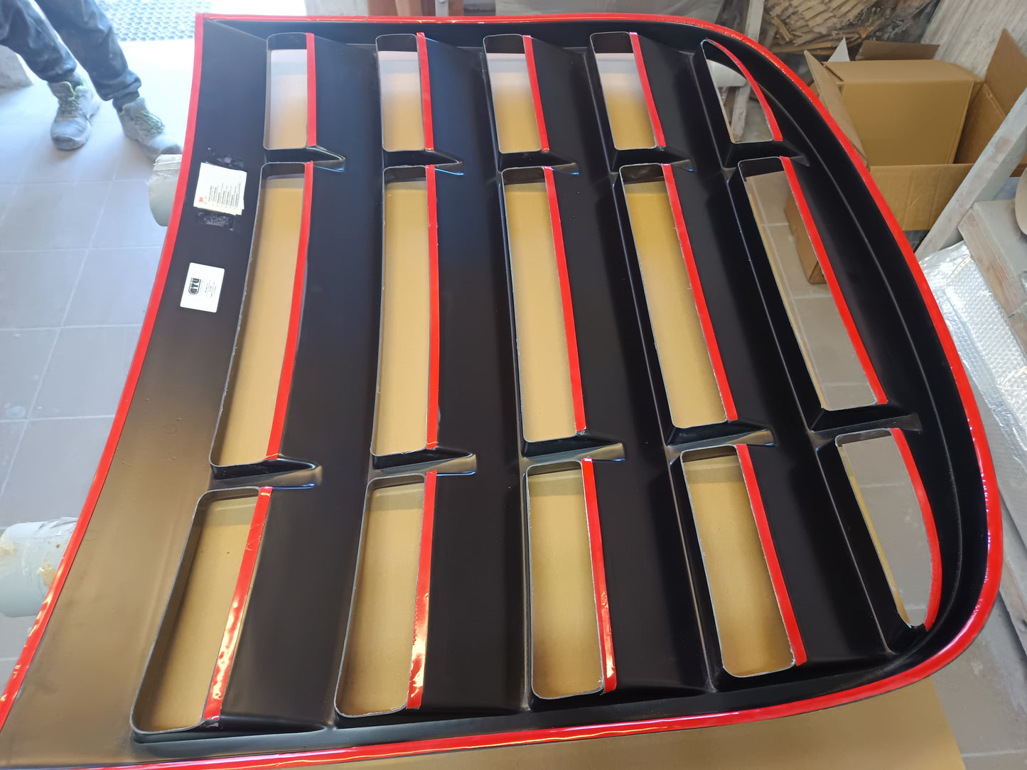 🔥LOUVER LUNOTTO POSTERIORE ABS NERE AUTT8J  (2006–2014)🔥