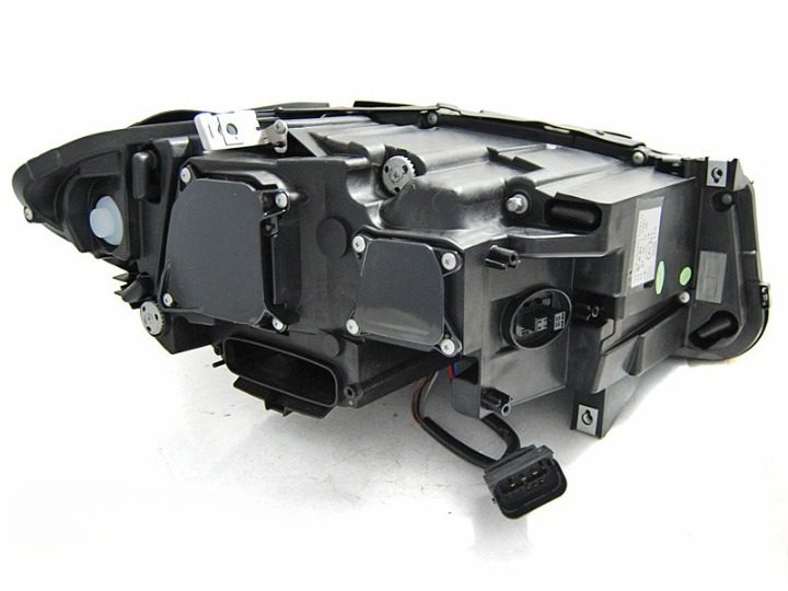 💕ART.10575 FARI  ANTERIORI ADATTO PER BMW F10/F11 10-13💕