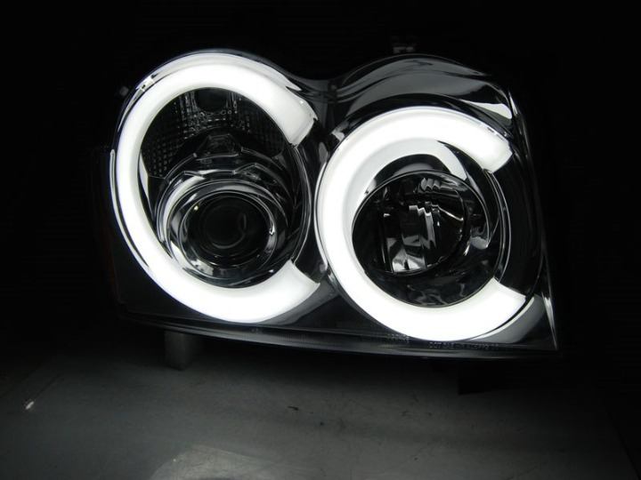 ART.5574  FARI ANTERIORI JEEP GRAND CHEROKEE 05-08 CHROME TUBE LIGHT