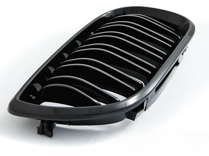 GRIGLIA SPORT NERO LUCIDO ADATTO PER BMWE46 01-05 S/T