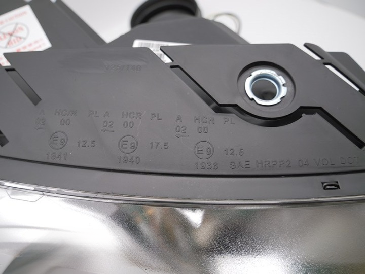 ART.10756 FARO SINGOLO LATO PASSEGGERO DX ADATTO PER VW PASSAT 03.05-10