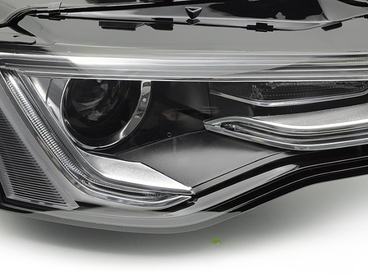 ART.6206 FARO ANTERIORE DESTRA AUDI A5 11-12