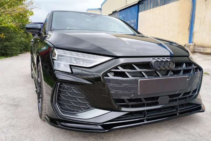 💕ART.9636 Splitter anteriore Audi S3 / A3 S-Line 8Y Facelift NERO LUCIDO💕