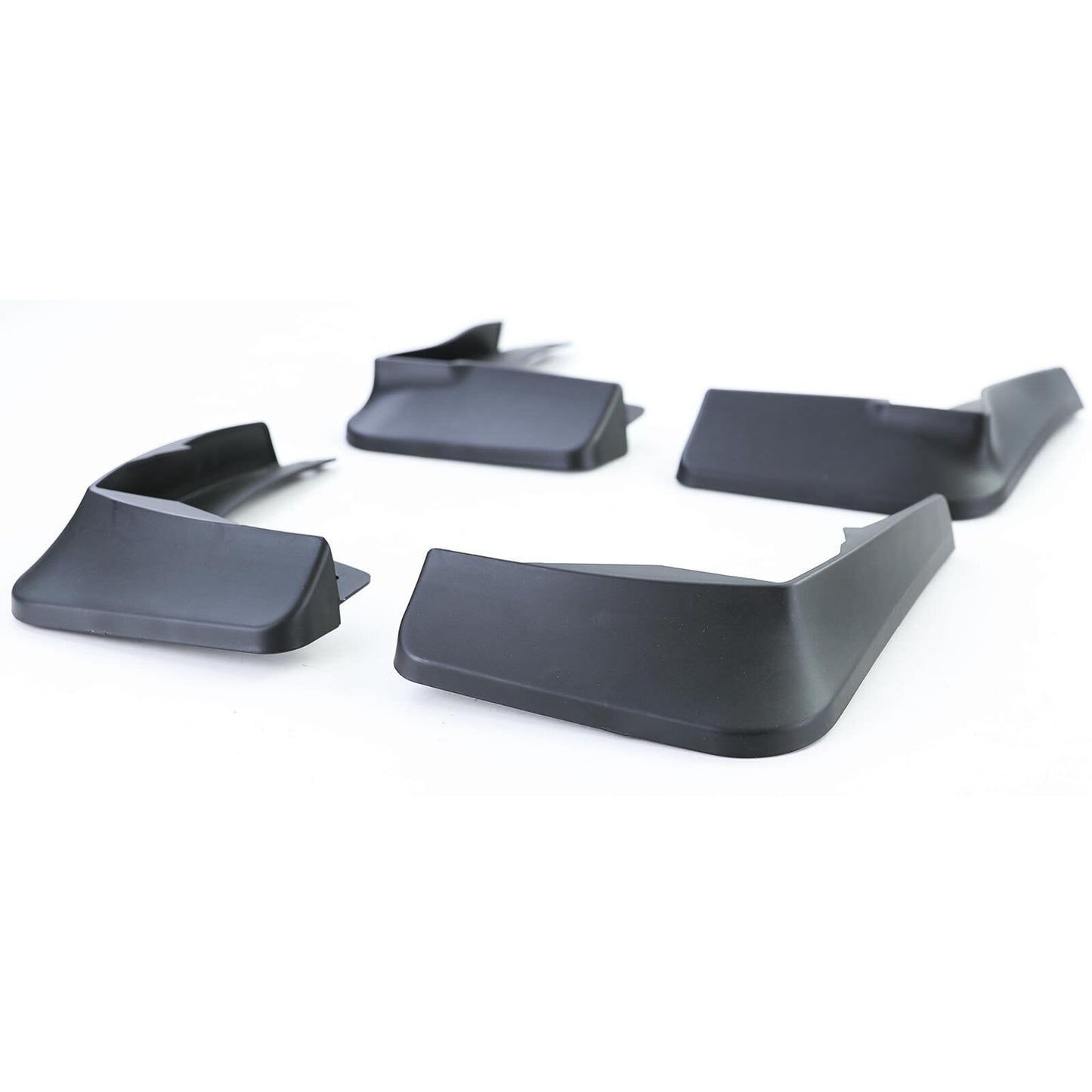Mudflaps set front and rear black for VW Golf 8 with R-Line from 19