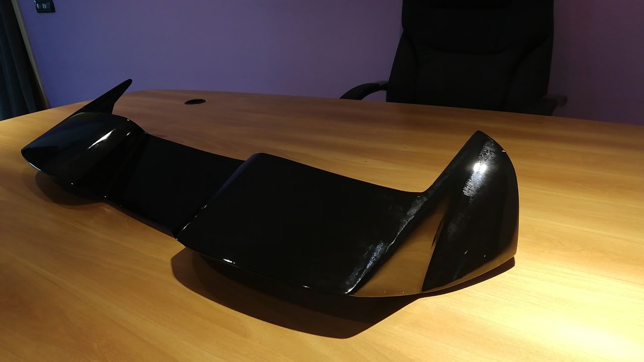 SPOILER TETTO ADATTO PER RENAULT CLIO 5 V 2019+ LOOK NERO LUCIDO DESIGN SPORTIVO