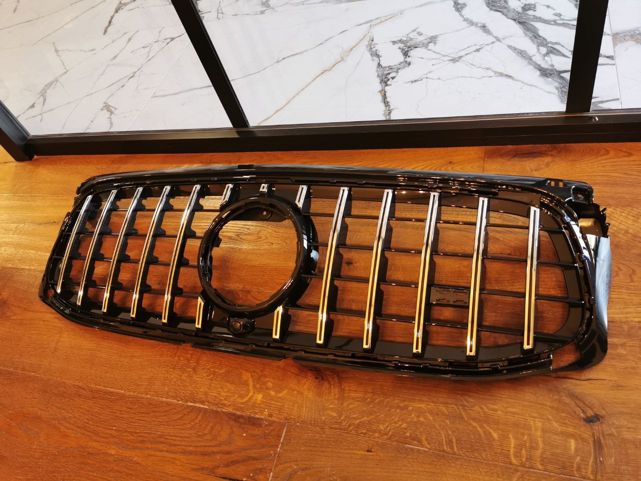 GRILLE SUITABLE FOR MERCEDES-BENZ GLB X247 AMG GT LOOK CHROME SPORTY DESIGN 