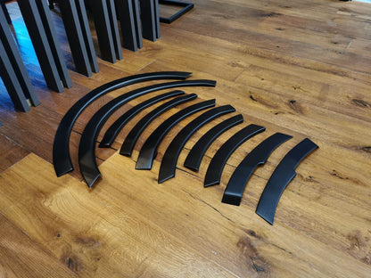 PARAFANGHI ALLARGATI ADATTI PER FORD TRANSIT CUSTOM MK1 FL 2018+ NERO OPACO