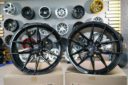 ADATTO per BMW 5 7 G Serie Audi Mercedes CERCHI IN LEGA 22 inch 5x112 HAXER HX036